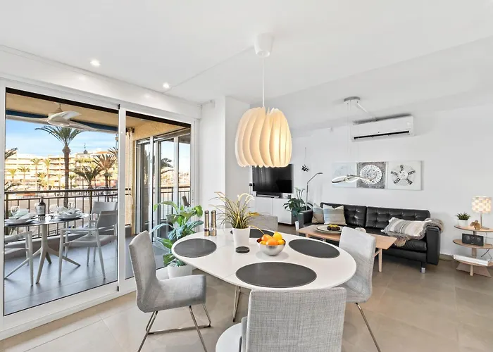 Sea View And Luxury On The Apartament Torrevieja